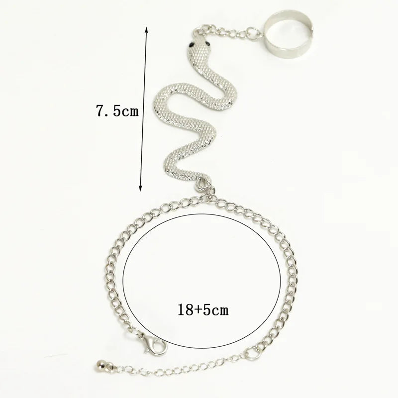 Gothic Exaggerated Snake Shaped Finger Bracelet Is Suitable for Women's New Fashion Personality Punk Style Ring Bracelet Jewelry